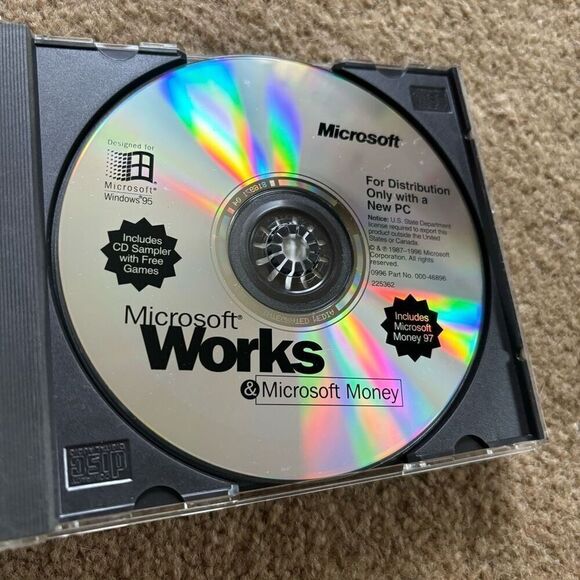 Microsoft Works & Microsoft Money Designed For Windows 95 *No Code* - Picture 3 of 3